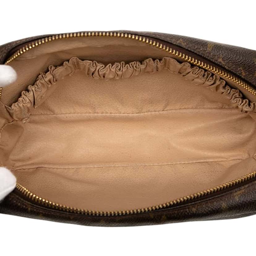 Louis Vuitton Monogram Trousse Toilette 23 Brown Good condition - Model View