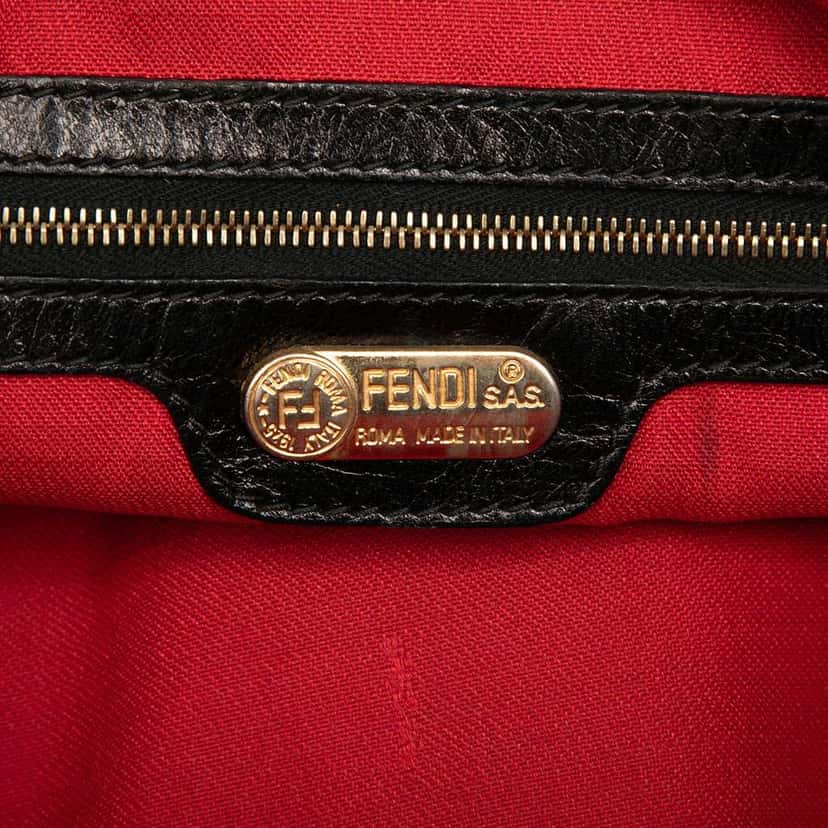 Fendi Leather Shoulder Bag Black Leather Good condition - Box View