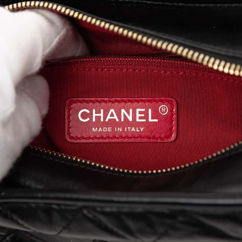 Chanel Small Quilted Lambskin Gabrielle Hobo Black Leather Good condition - Box View