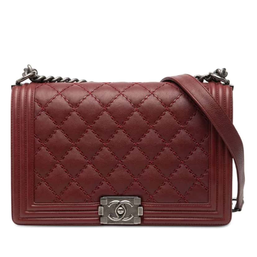 Chanel Medium Quilted Lambskin Double Stitch Boy Flap Red Leather Very good condition - Front View