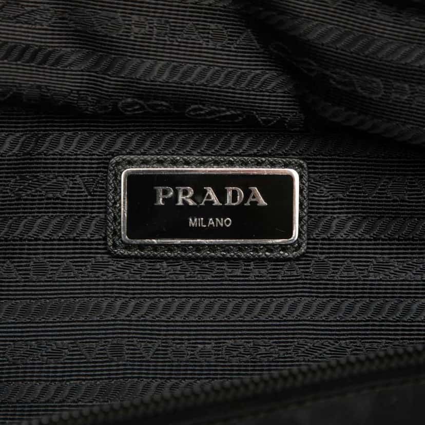 Prada Re Nylon Belt Bag Black Good condition - Box View