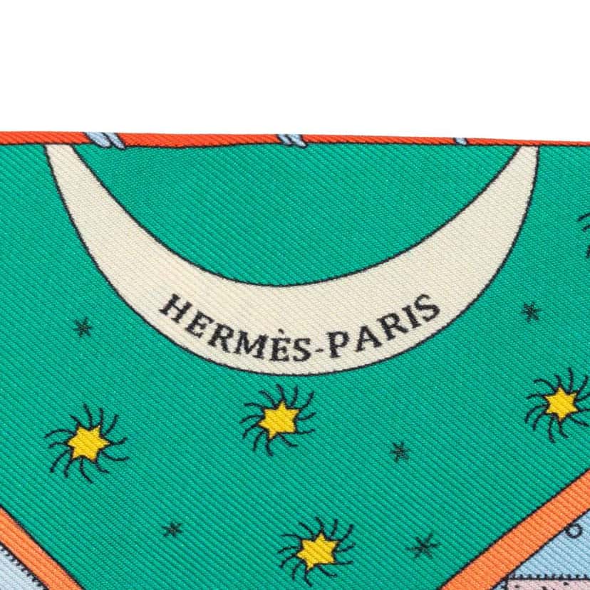Hermès Objets de Curiosite Silk Twilly Scarf Blue Silk Very good condition - Back View