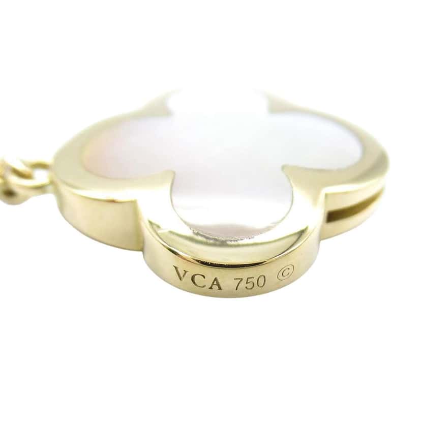 Van Cleef & Arpels 18K Yellow Gold and Mother of Pearl Pure Alhambra Bracelet Gold Gold Good condition - Model View