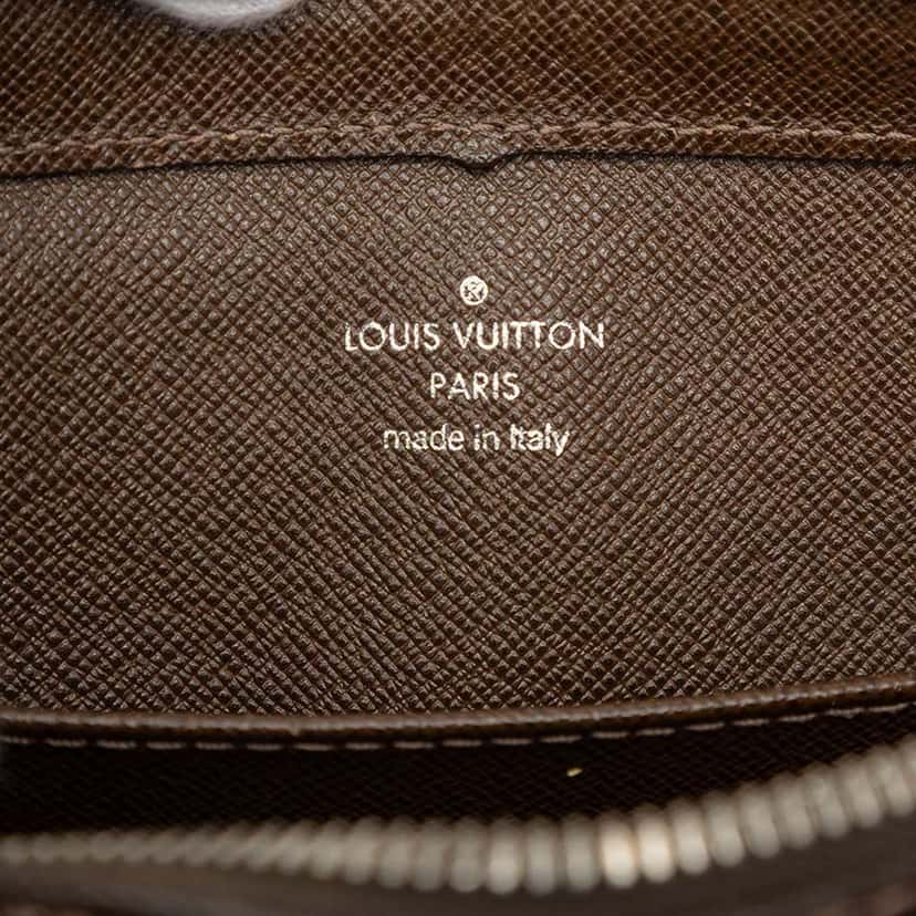 Louis Vuitton Taiga Pochette Baikal Brown Leather Good condition - Box View