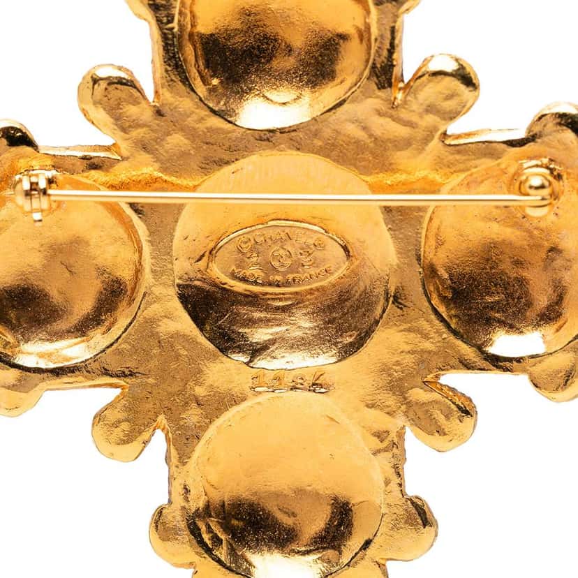 Chanel Gold Plated Lion Logo Cross Brooch Gold Metal Good condition - Inside View