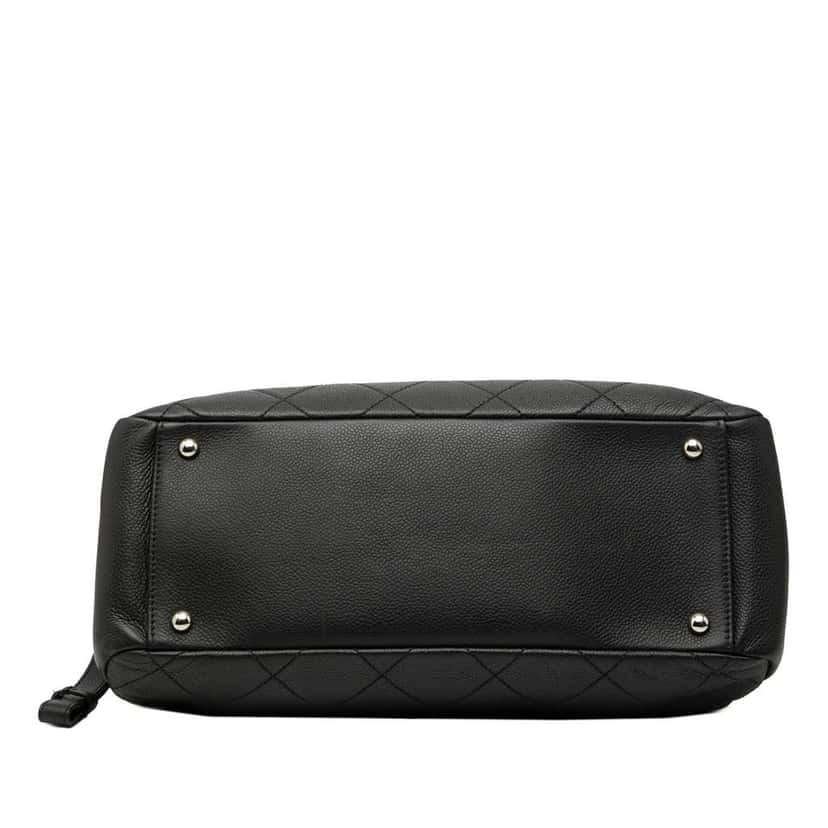 Chanel CC Quilted Caviar Soft Tote Black Leather Good condition - Inside View