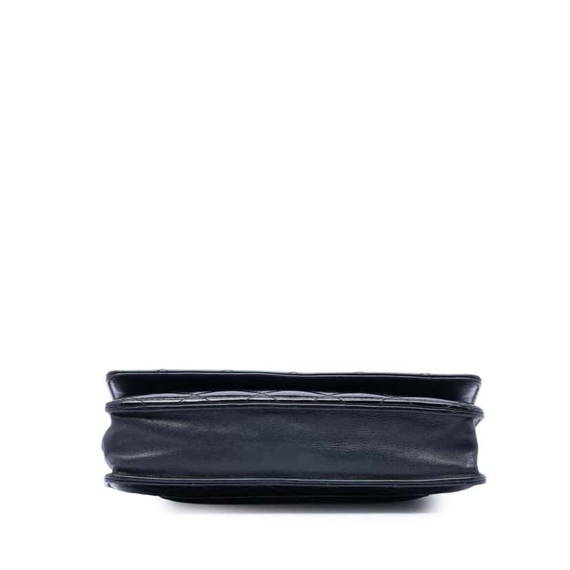 Chanel CC Quilted Patent Wallet On Chain Black Leather Good condition - Inside View