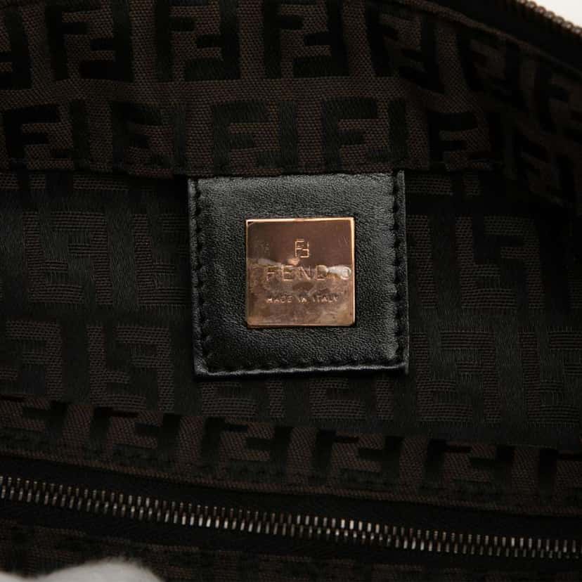Fendi Zucchino Canvas Tote Brown Canvas Very good condition - Model View