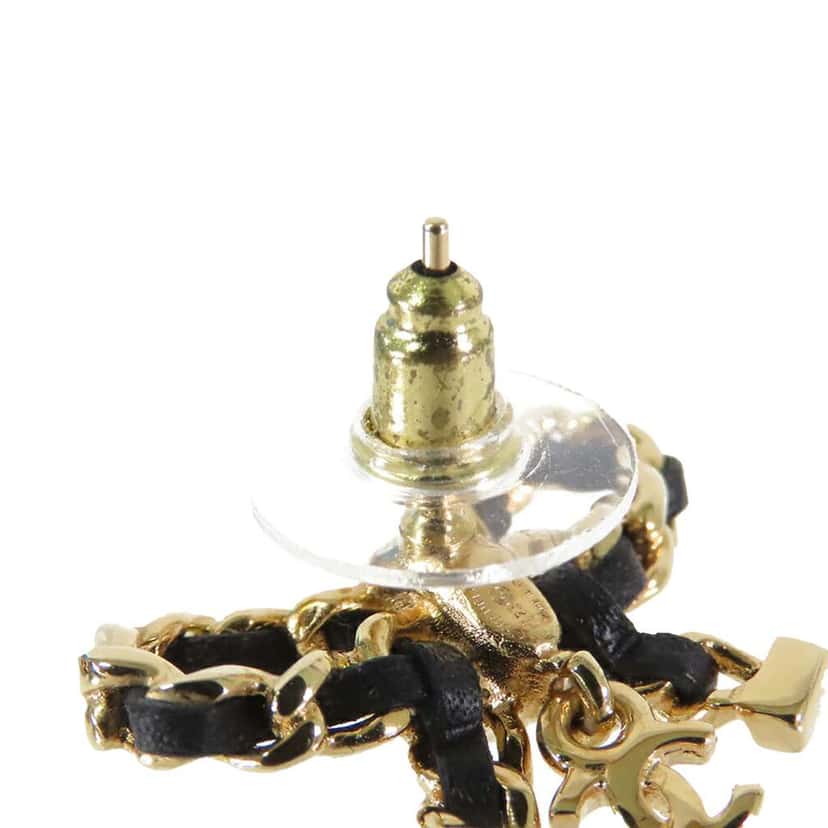 Chanel CC Leather Woven Gold Plated Bow Earrings Gold Metal Good condition - Box View