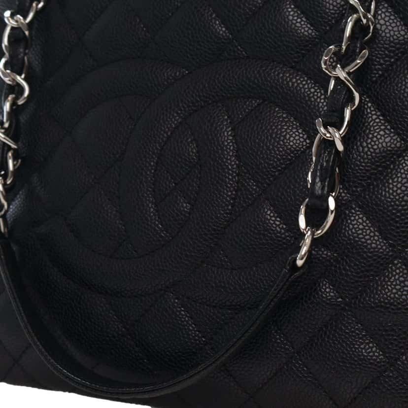 Chanel Caviar Grand Shopping Tote Black Leather Good condition - Box View