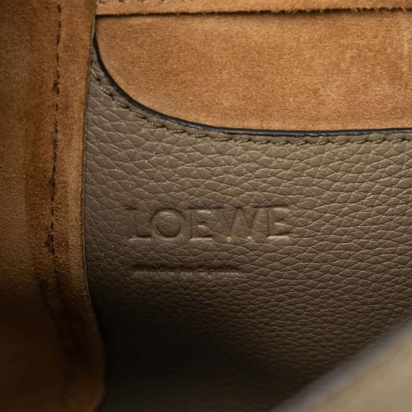 Loewe Leather Hammock Nugget Bag Brown Leather Good condition - Box View