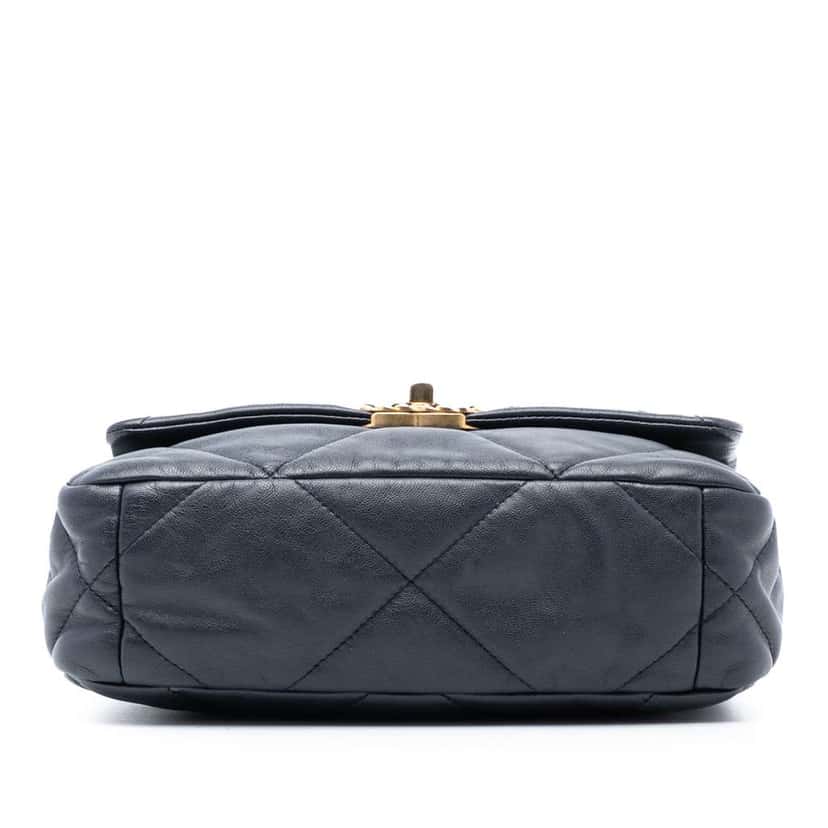 Chanel Medium Lambskin 19 Flap Black Leather Very good condition - Inside View