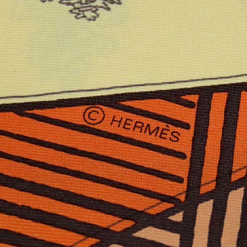 Hermès Jeu des Omnibus Remix Silk Scarf 90 Orange Silk Good condition - Box View