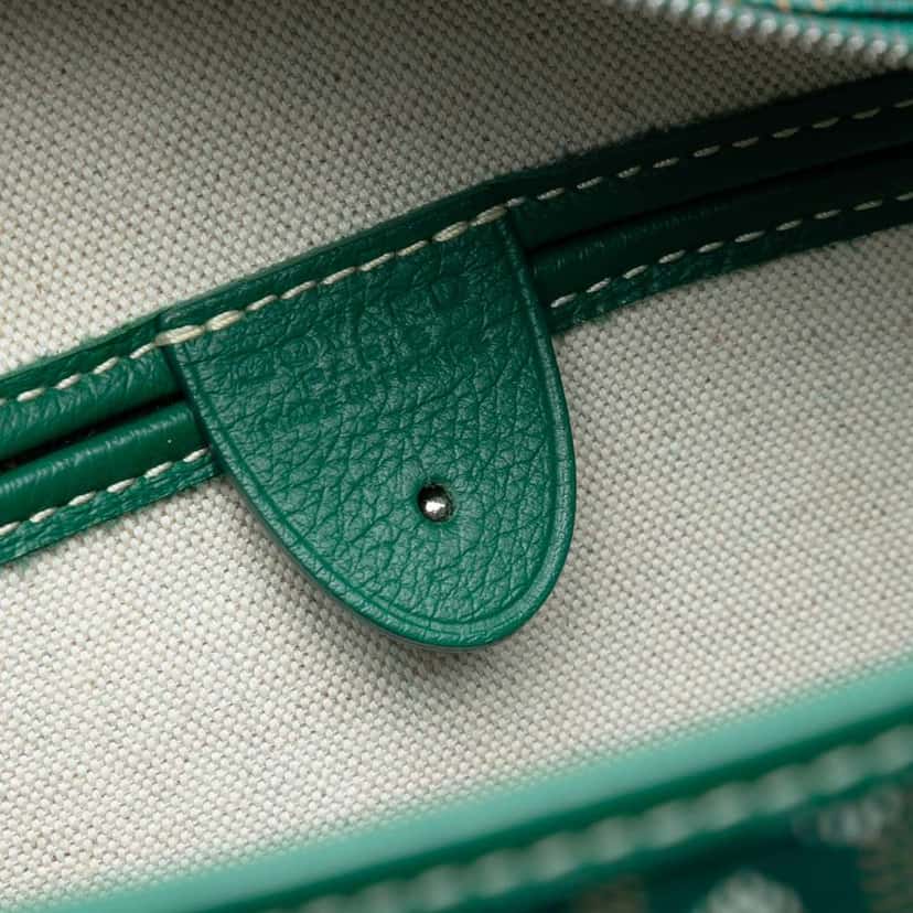 Goyard Goyardine Artois PM Green Canvas Good condition - Box View