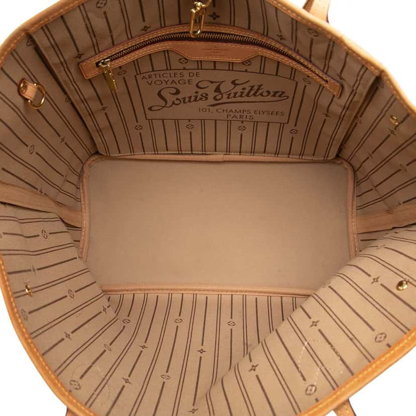 Louis Vuitton Monogram Neverfull MM Brown Good condition - Model View
