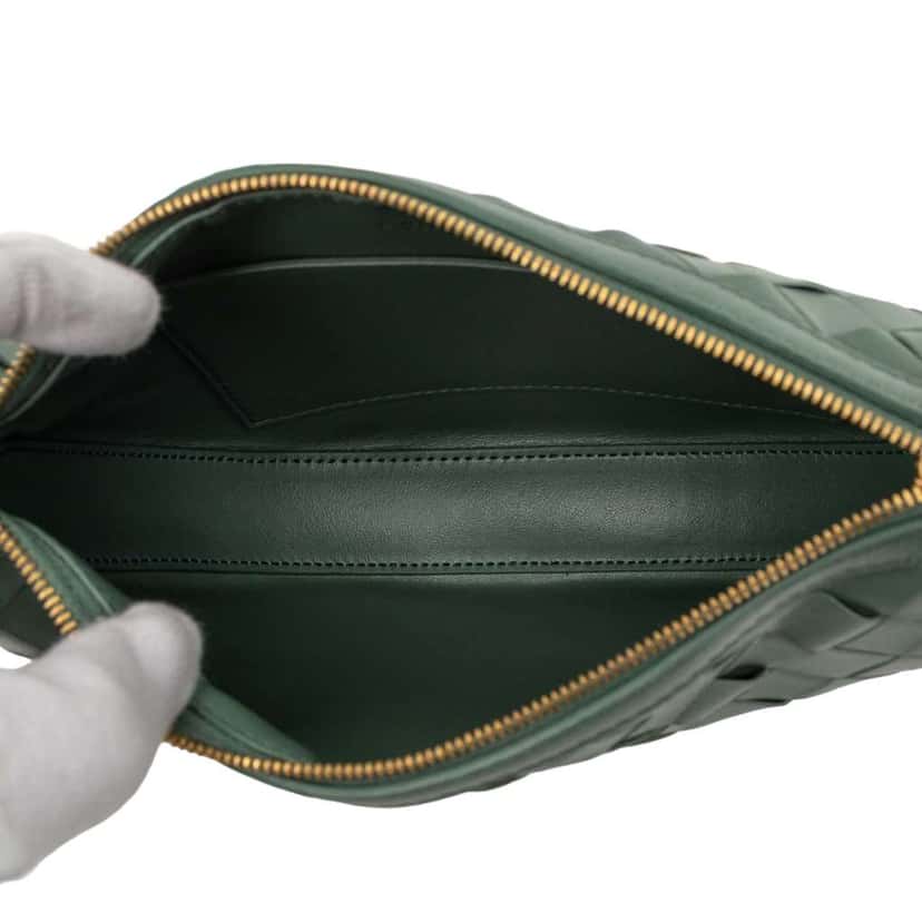 Bottega Veneta Mini Leather Intrecciato Sunrise Hobo Green Leather Good condition - Model View