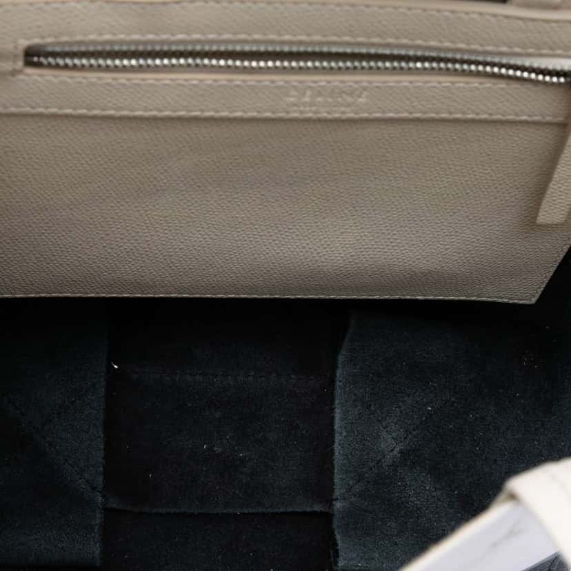 Celine Small Bicolor Grained Calfskin Vertical Cabas Tote White Leather Very good condition - Model View
