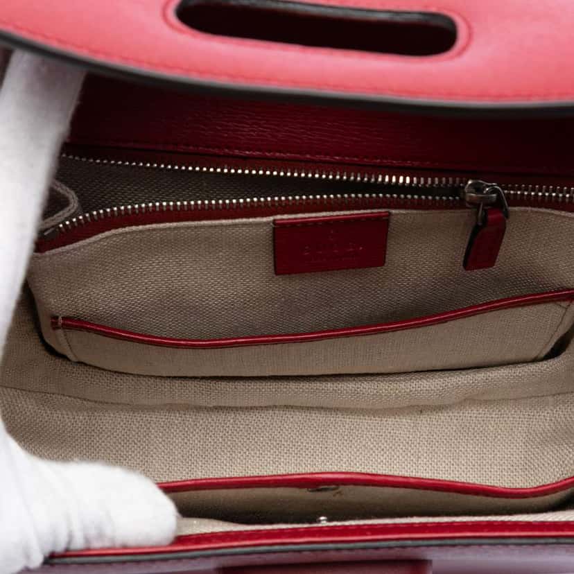 Gucci Calfskin Bamboo Night Red Leather Good condition - Model View