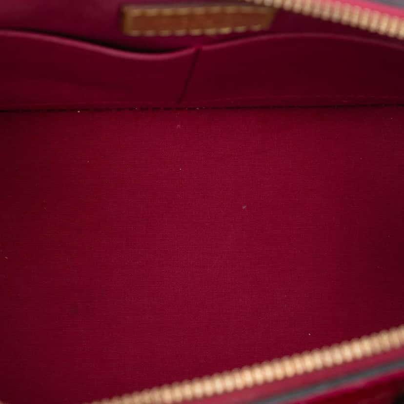 Louis Vuitton Monogram Vernis Alma PM Pink Leather Good condition - Model View