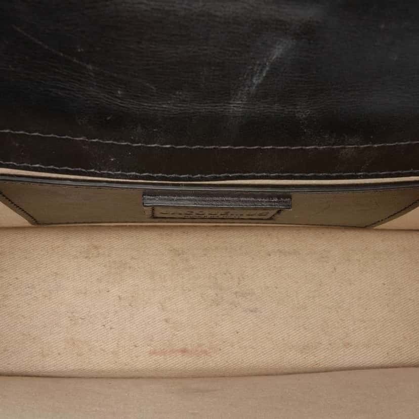 Jacquemus Calfskin Le Grand Bambino Black Leather Good condition - Model View