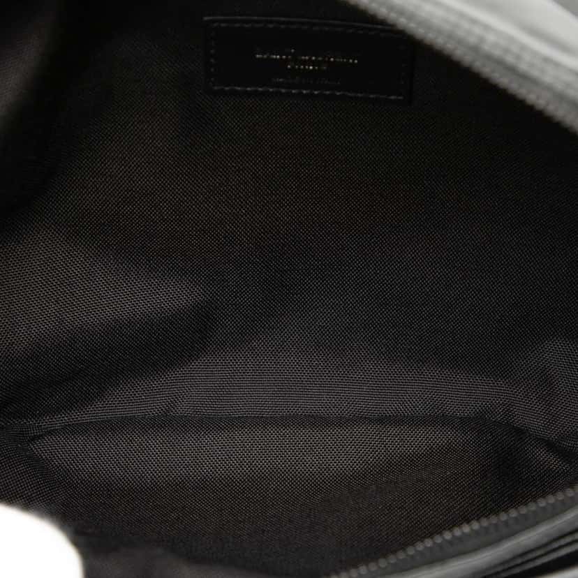 Saint Laurent Nylon Nuxx Belt Bag Black Good condition - Model View
