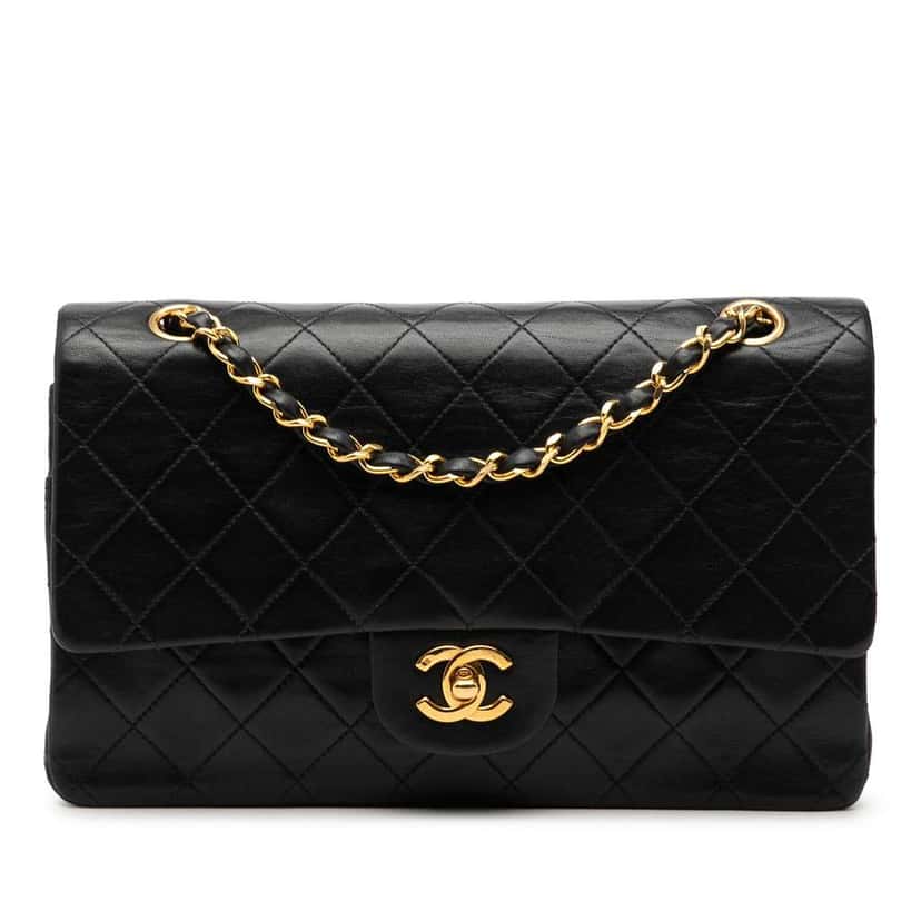 Chanel Medium Classic Lambskin Double Flap Black Leather Good condition - Front View
