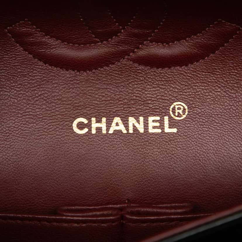 Chanel Medium Classic Lambskin Double Flap Black Leather Good condition - Box View