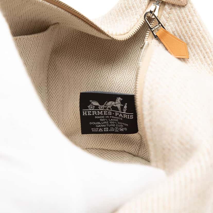 Hermès Small Wool Bride A Brac Au Carre Case Brown Wool Very good condition - Box View