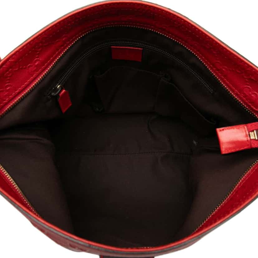 Gucci Guccissima Crossbody Red Leather Very good condition - Model View