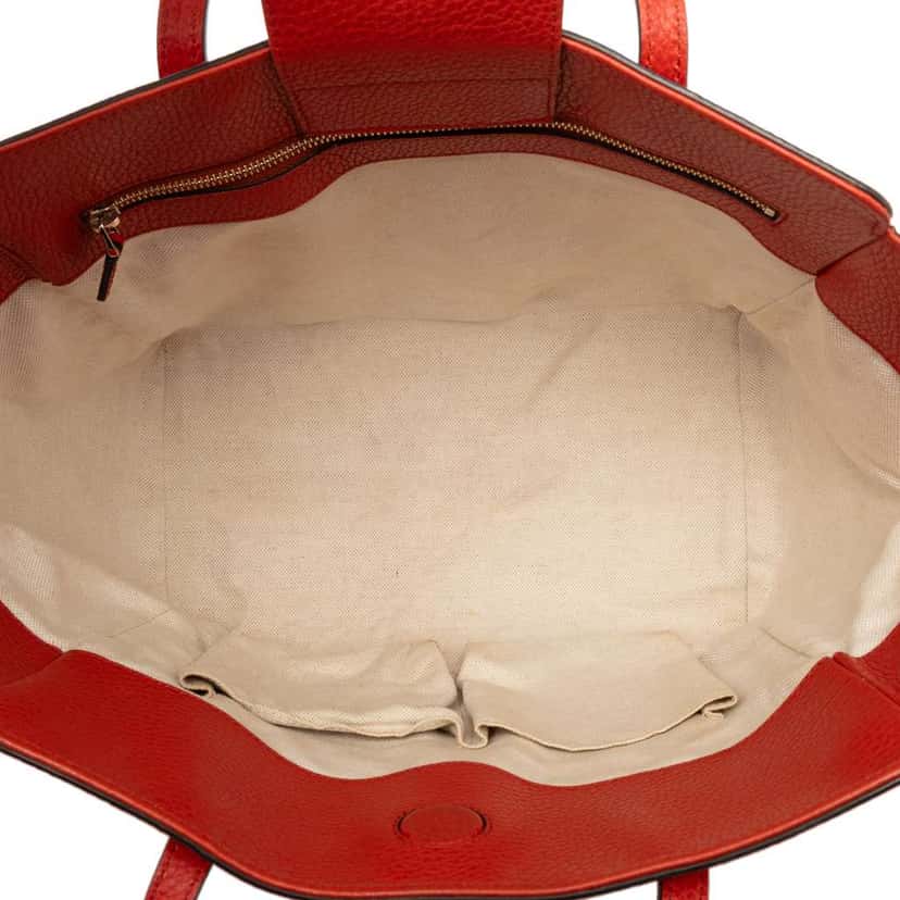 Gucci Medium Dollar Calfskin Swing Tote Red Leather Very good condition - Model View