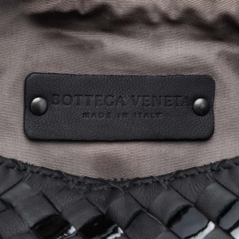 Bottega Veneta Nappa and Patent Intrecciato Crossbody Black Leather Good condition - Box View
