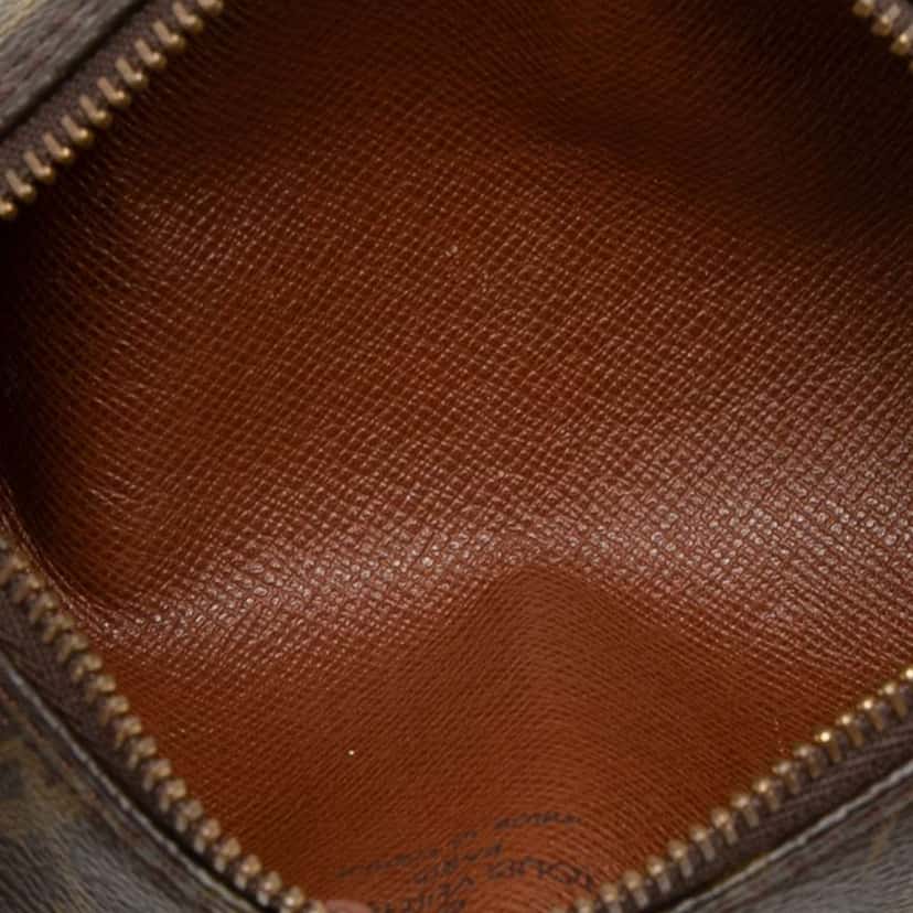 Louis Vuitton Monogram Papillon Pochette Brown Good condition - Model View