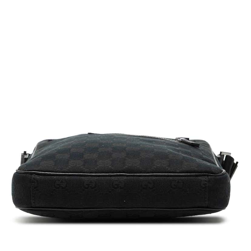 Gucci GG Canvas Crossbody Black Canvas Very good condition - Inside View