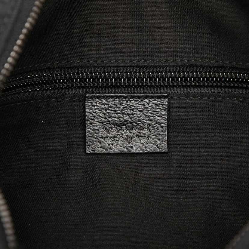 Gucci GG Canvas Crossbody Black Canvas Very good condition - Box View