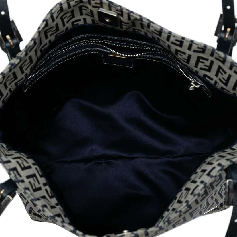 Fendi Zucchino Canvas Tote Grey Canvas Good condition - Model View