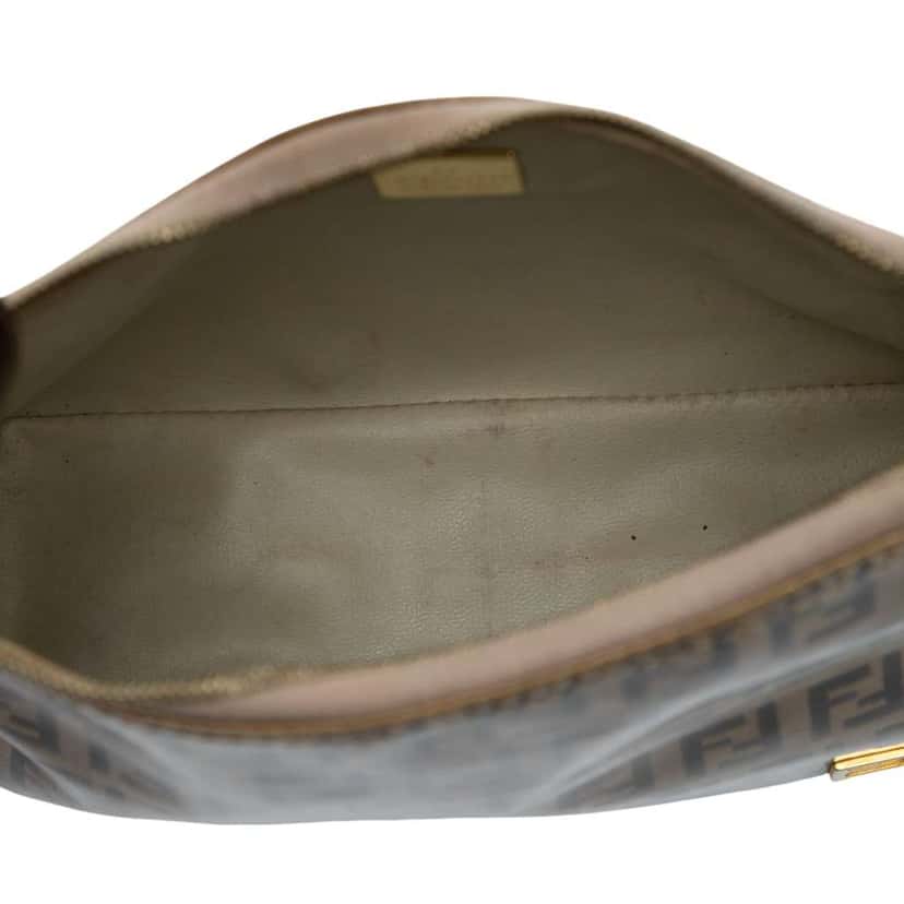 Fendi Zucchino Crystal Handbag Brown Canvas Very good condition - Model View