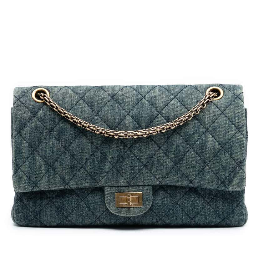 Chanel Quilted Denim Reissue 2.55 Double Flap 226 Blue Denim Good condition - Front View