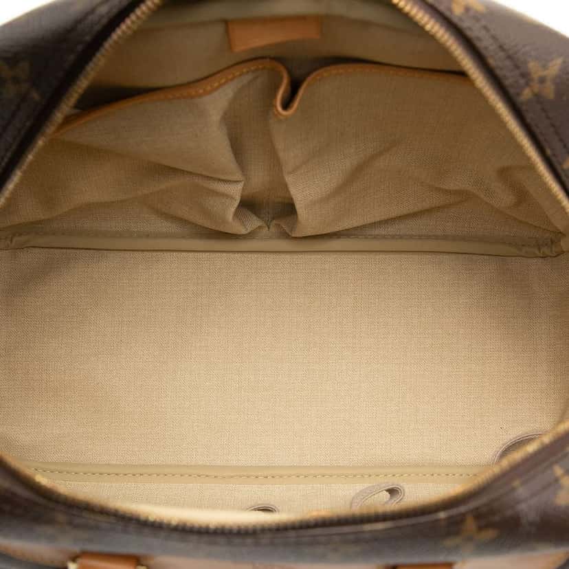 Louis Vuitton Monogram Deauville Brown Good condition - Model View