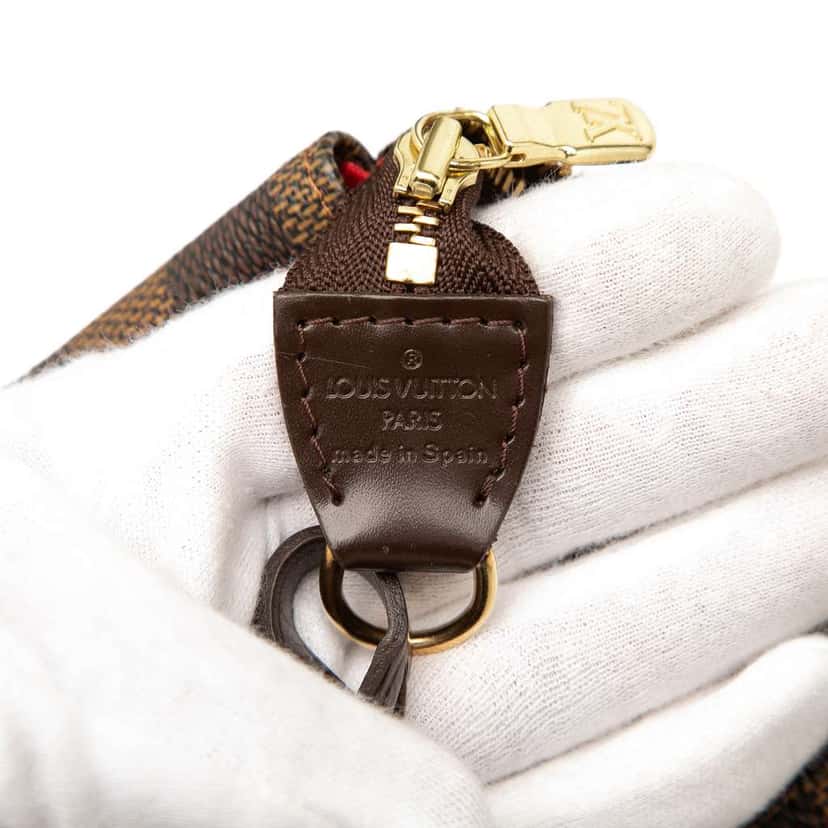 Louis Vuitton Damier Ebene Pochette Accessoires Brown Good condition - Box View