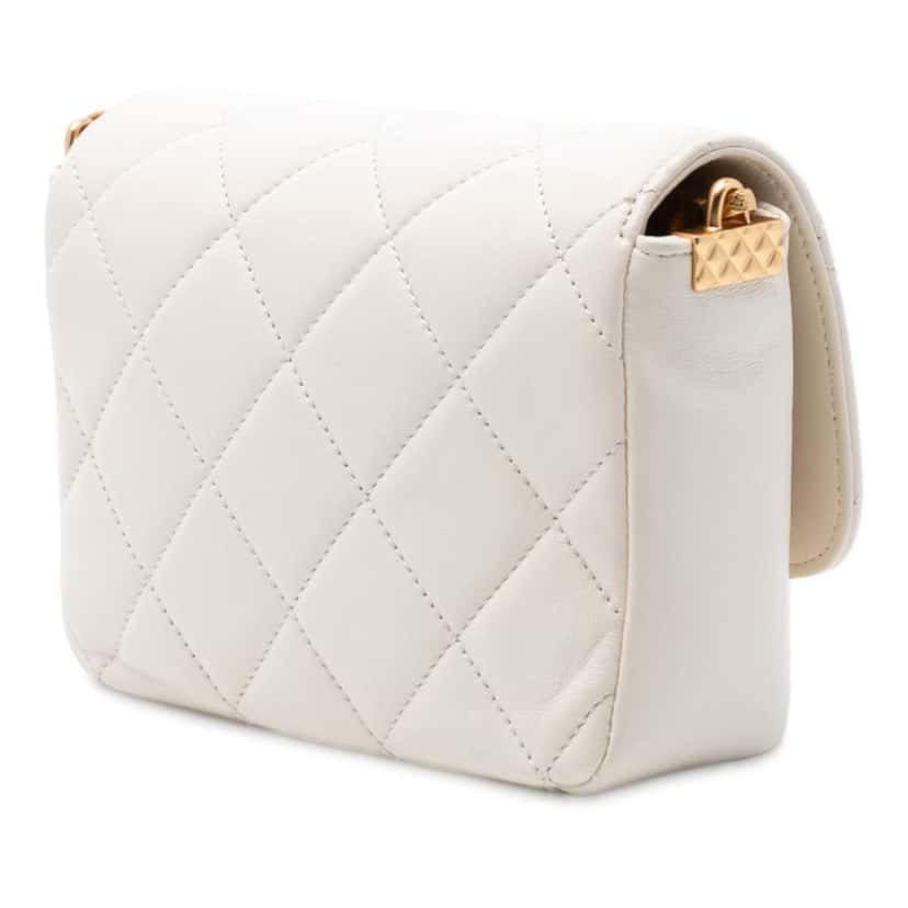 Chanel Small Quilted Lambskin CC Coin Flap White Leather Good condition - Back View