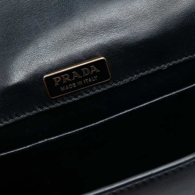 Prada City Calf Pionniere Saddle Bag Black Leather Good condition - Box View