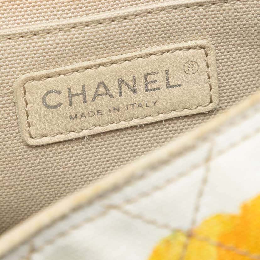 Chanel Jumbo Canvas Classic Colorama Single Flap White Canvas Good condition - Box View
