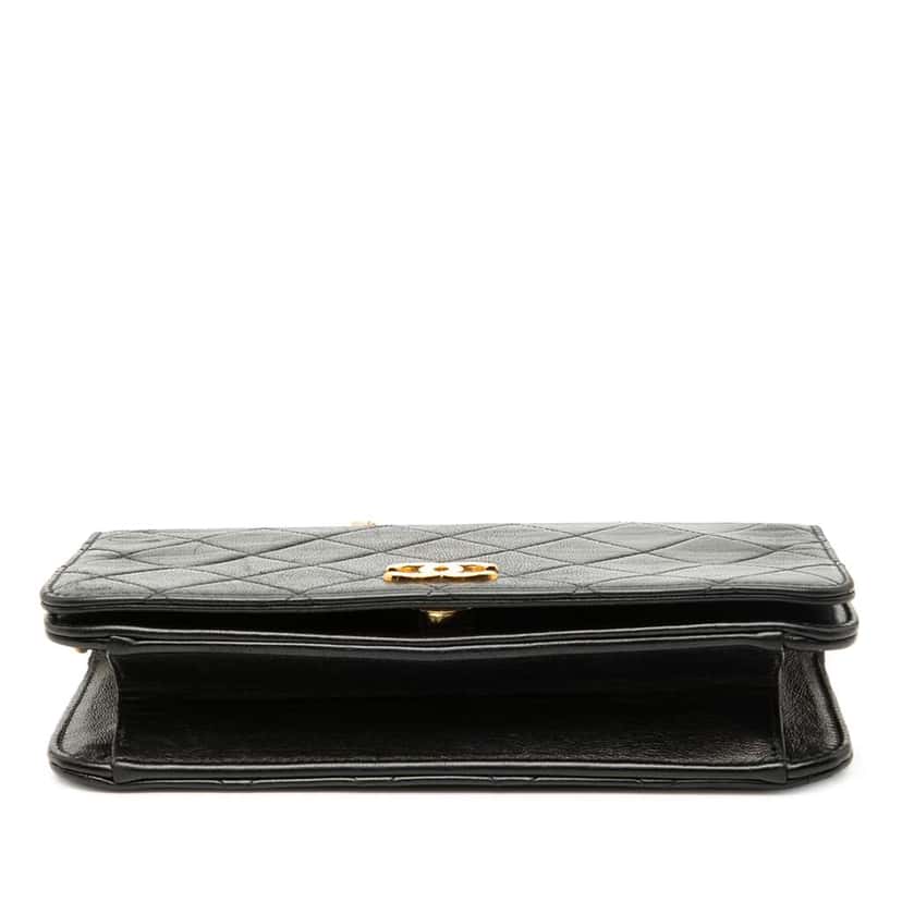 Chanel CC Quilted Lambskin Full Single Flap Black Leather Good condition - Inside View