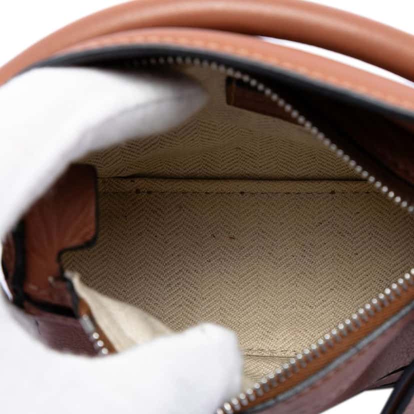 Loewe Nano Calfskin Puzzle Satchel Brown Leather Good condition - Model View