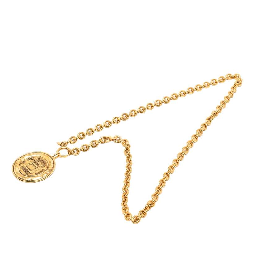 Chanel Gold Plated 31 Rue Cambon Coin Pendant  Necklace Gold Metal Good condition - Front View