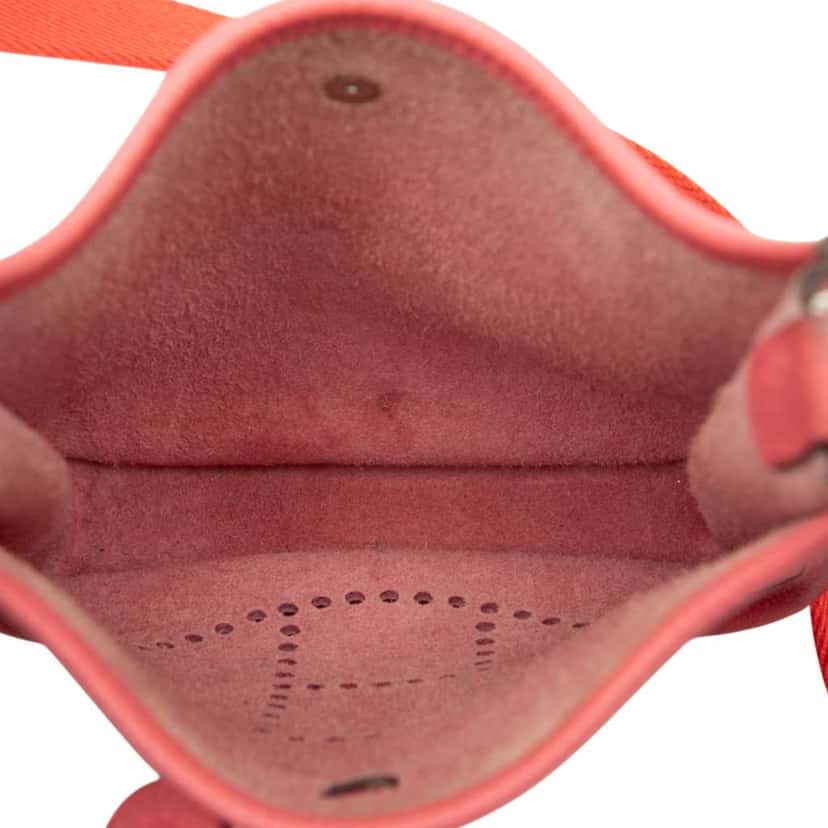 Hermès Clemence Amazone Evelyne TPM 16 Pink Leather Good condition - Model View