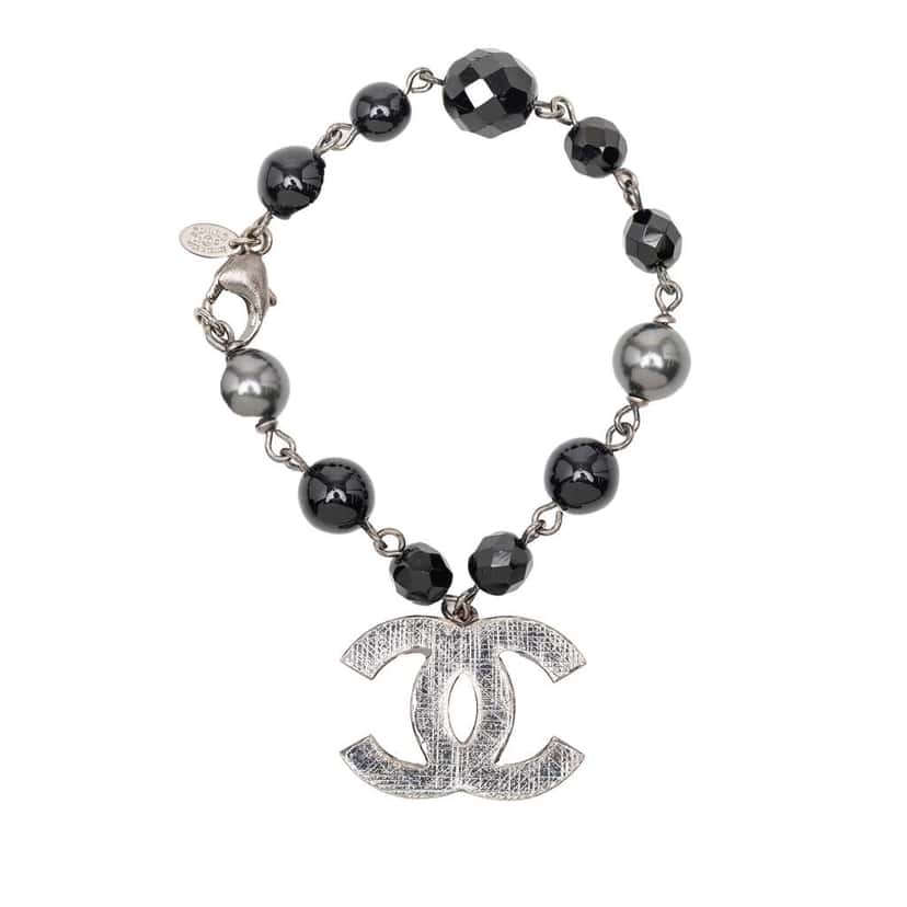Chanel CC Silver Plated Faux Pearl Beaded Bracelet Silver Metal Good condition - Front View