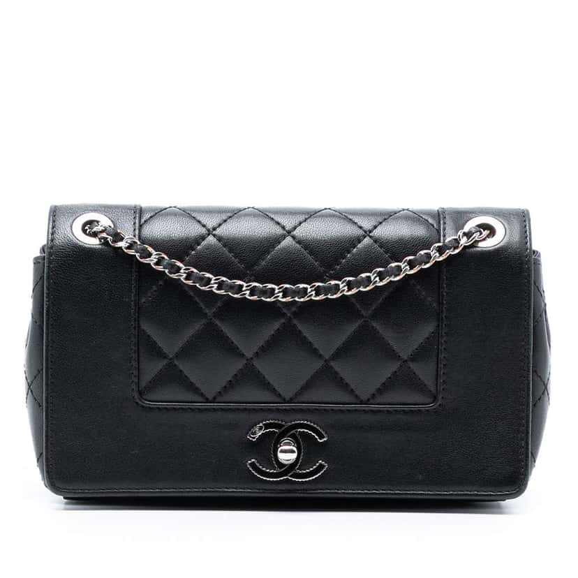 Chanel Small Lambskin Mademoiselle Flap Black Leather Good condition - Front View
