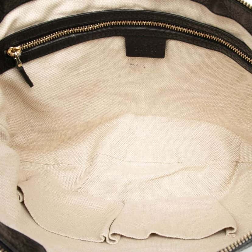 Gucci Leather Soho Crossbody Black Leather Good condition - Model View