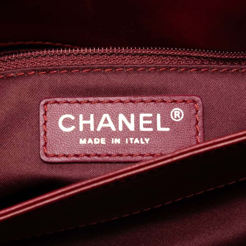 Chanel Maxi Quilted Lambskin 3 Accordion Flap Red Leather Good condition - Box View